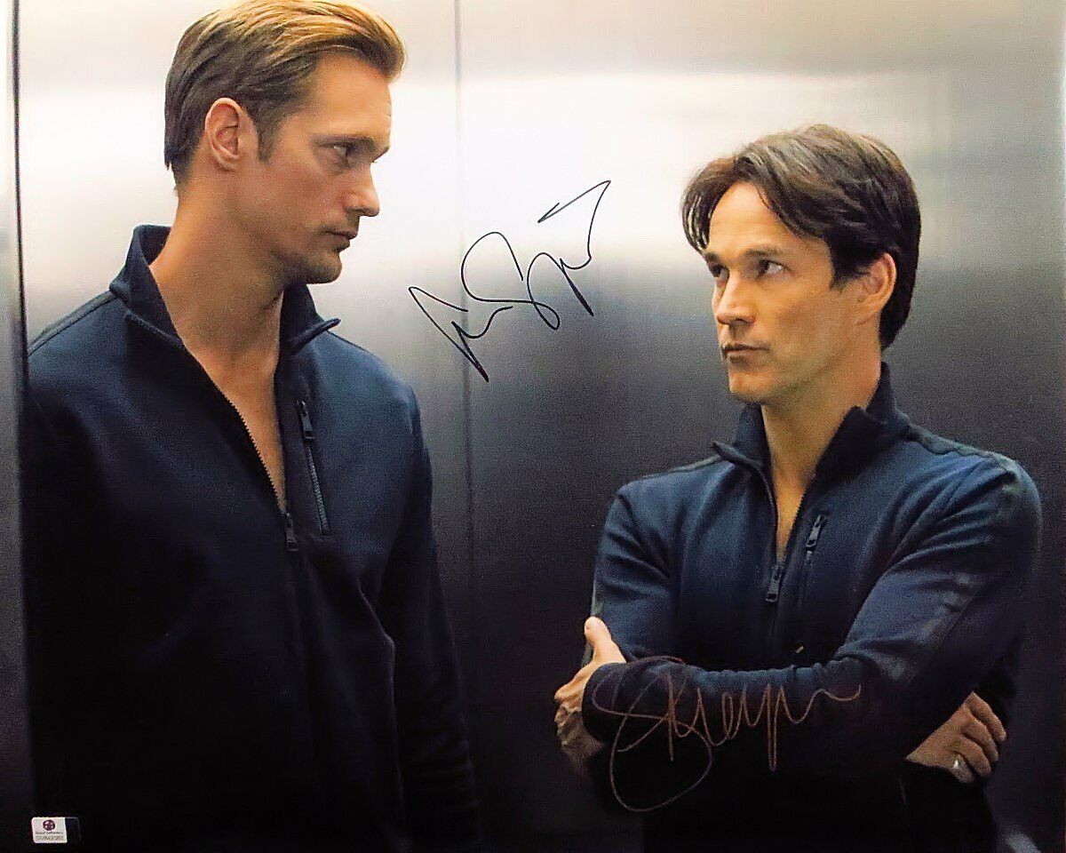 Alexander Skarsgard Stephen Moyer Dual Autographed 16X20 Photo Poster painting True Blood 842083