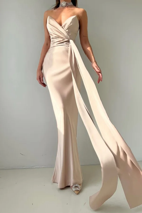 Miabel Stunning Satin Sweetheart Pleated Sleeveless Prom Dress with Bow   