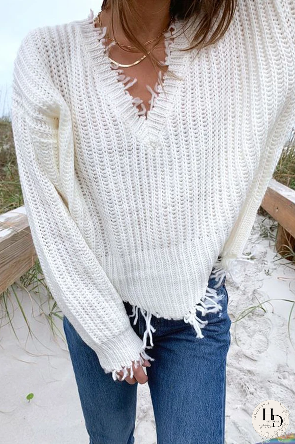 V-Neck Fringed Long-Sleeved Sweater