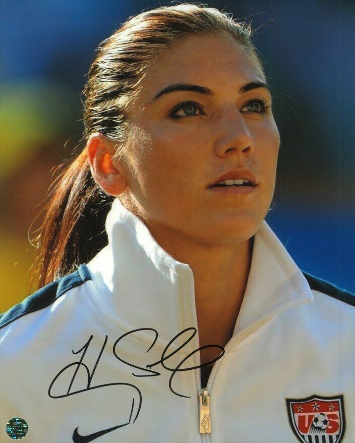 HOPE SOLO Autographed Original 8x10 Photo Poster painting LOA TTM