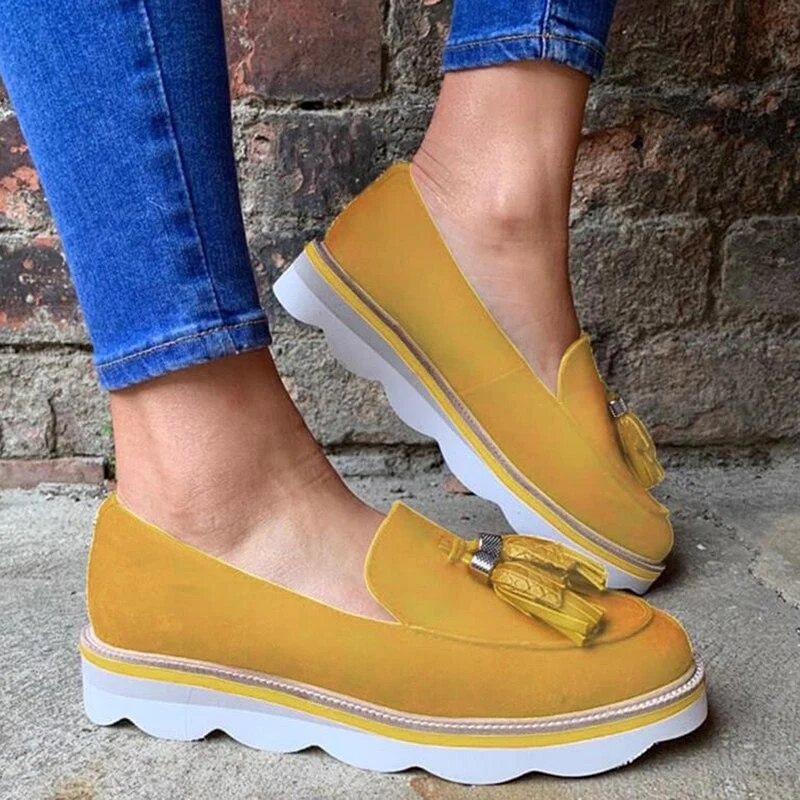 2021 New Autumn Women Shoes Vulcanized Shoes Light Slip on Sneakers Tassel Breathable Sweat Women Walking Shoes Wear-resistant 1029