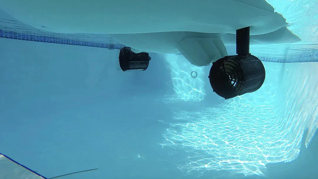 [NEW- 50% OFF 2nd item]Chargeable Motorized Pool Lounger