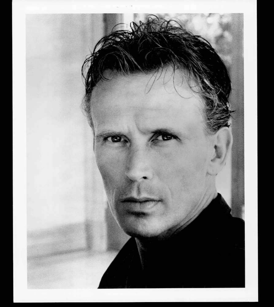 Peter Weller - 8x10 Headshot Photo Poster painting - Robocop