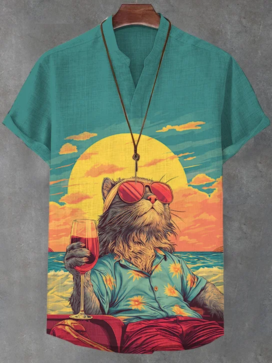 Men's Yacht Vacation Cat Art Print V Neck T-Shirt