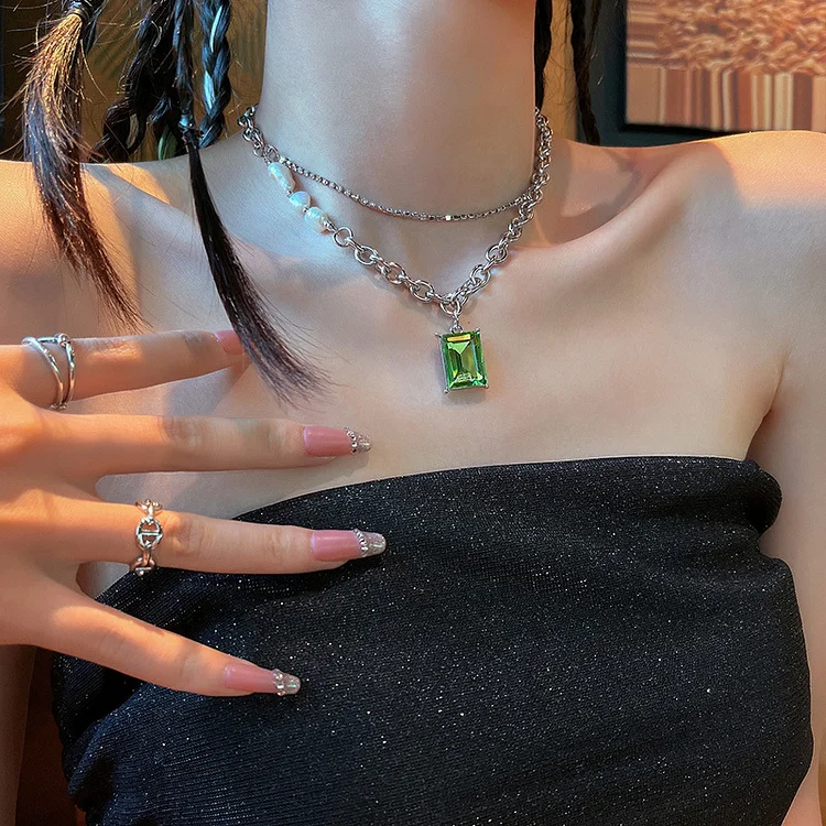 Y2K Pearl Emerald Necklace KERENTILA