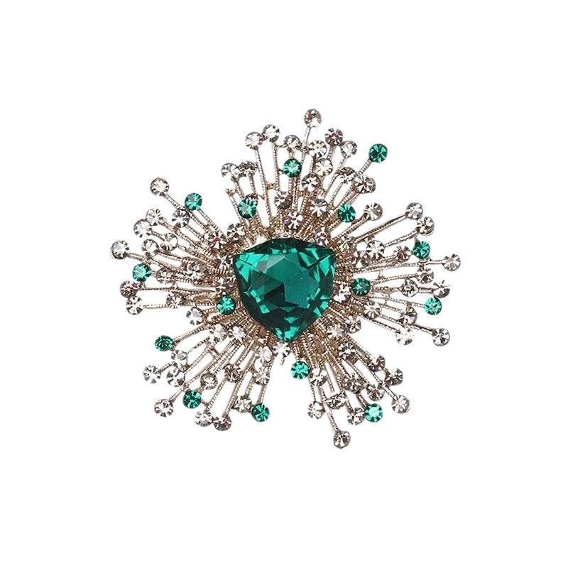 Luxury Emerald Crystal Brooch Women’s Retro Exaggerated Fashion Corsage New Elegant Full Diamond Pin Accessories