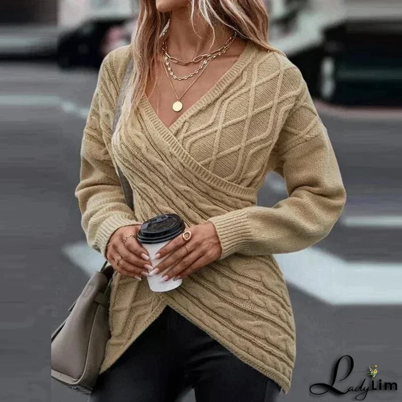 Elegant and Casual winter Pullover