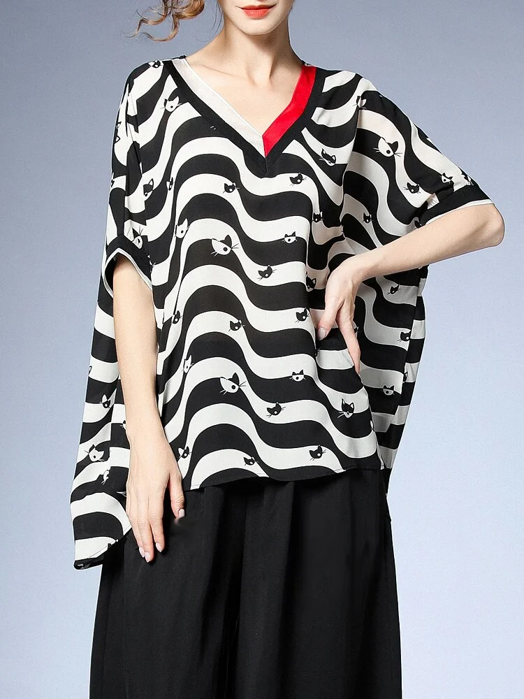 Cute Contrast Color V-neck Cat And Wavy Striped Half Sleeve Chiffon Blouse