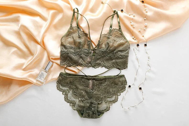 Wriufred Ultra-thin Sexy Lace Bra Set Embroidery Deep V Sleepwear Bra+Pant Underwear Set Breathable Bralette Panty Sets