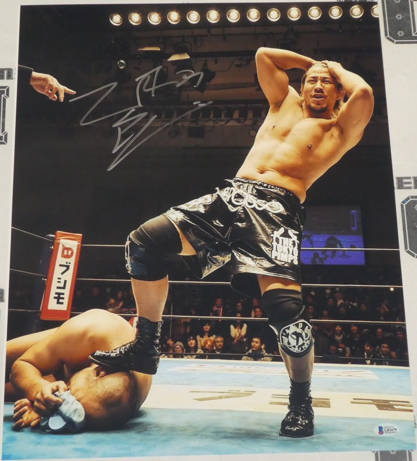 Yujiro Takahashi Signed 16x20 Photo Poster painting BAS COA2 Bullet Club New Japan Pro Wrestling