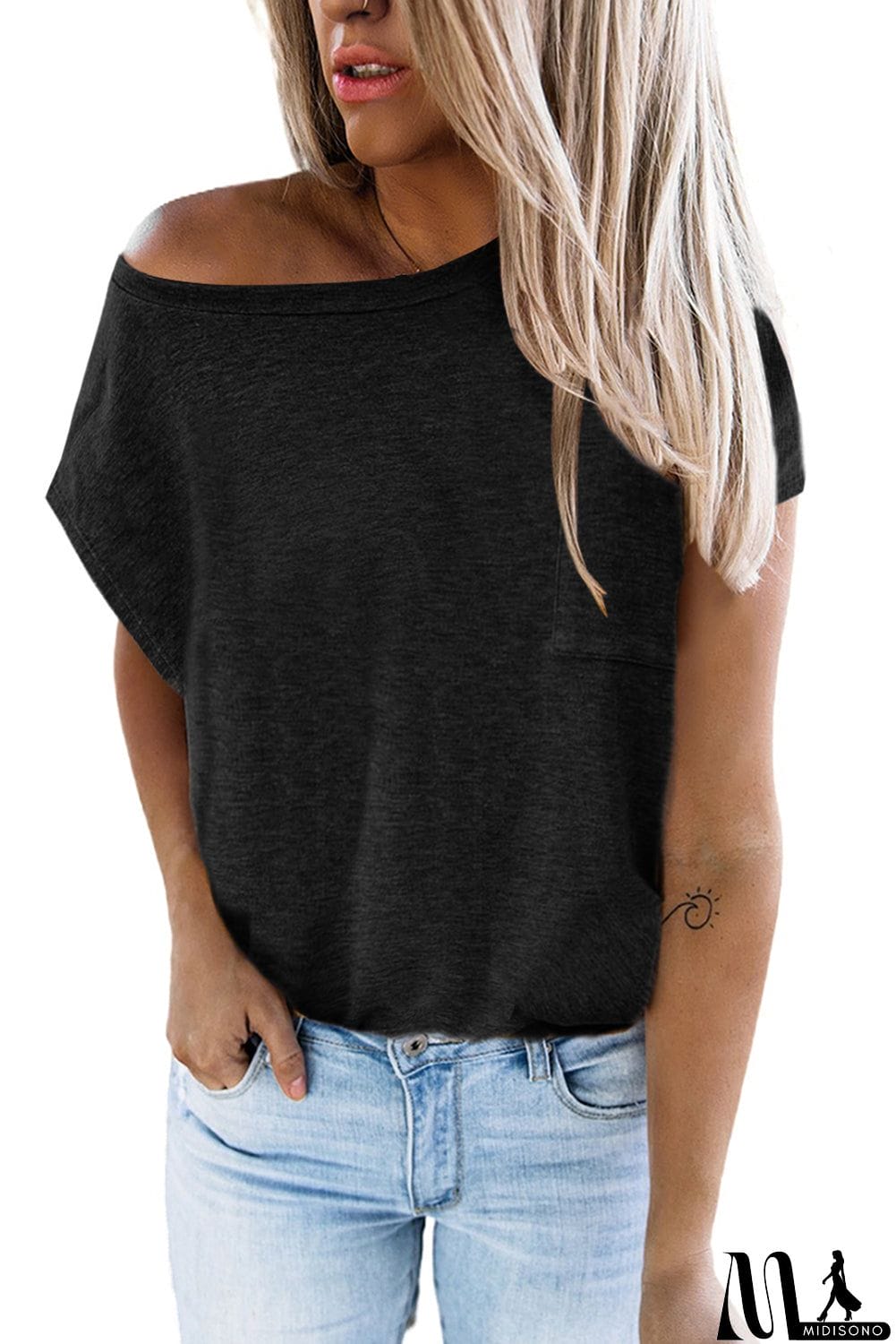 MidiSono - Pocketed Tee with Side Slits