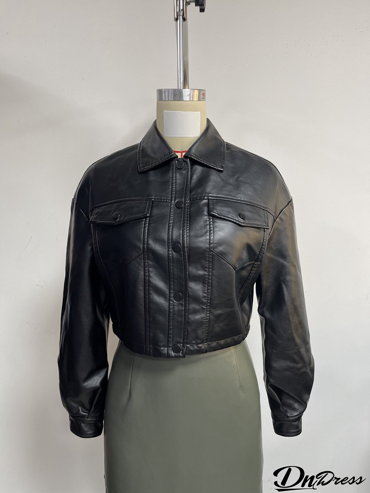 Women Loose Casual Long-sleeved Single-breasted Turndown Collar Crop Jacket