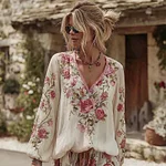 Women's Vintage Roses Print V-neck Linen Blend T-shirt - Image 2