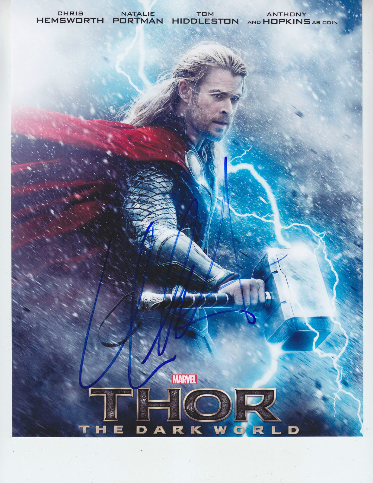 Chris Hemsworth - THOR 2 - signed 8x10