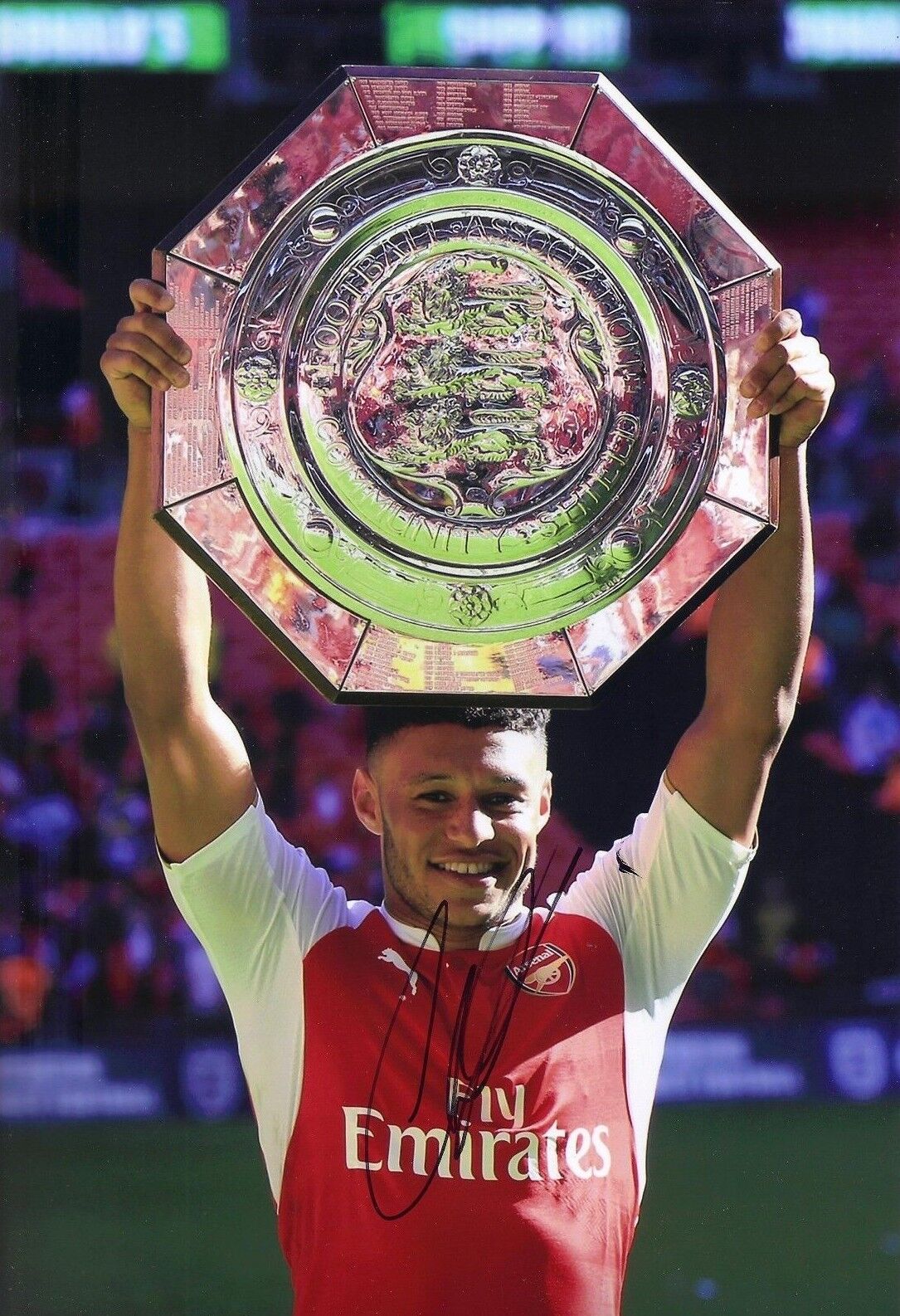 Alex Oxlade-Chamberlain Signed 12X8 Photo Poster painting Arsenal F.C. Autograph AFTAL (1704)