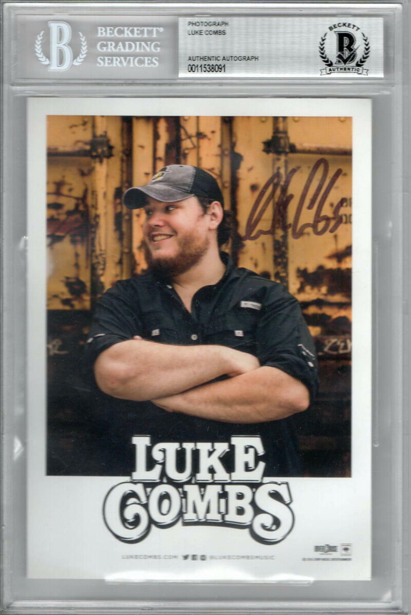 LUKE COMBS SIGNED AUTOGRAPH BECKETT SLABBED Photo Poster painting - COUNTRY MUSIC SUPERSTAR RARE