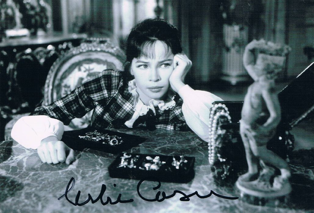 Leslie Caron 1931- genuine autograph Photo Poster painting 5x7