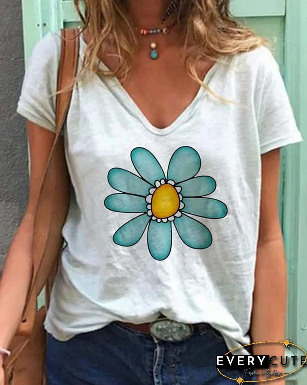 Floral Casual V-Neckline Short Sleeve Blouses