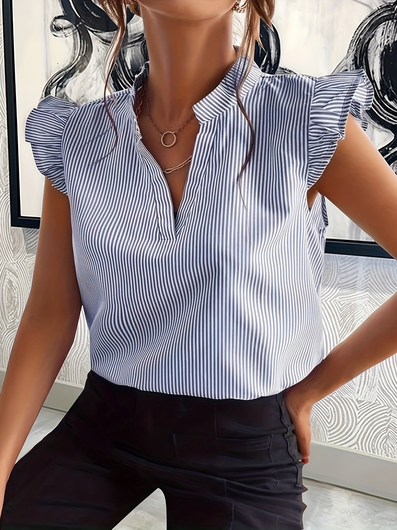 Women's Short Sleeve V-neck Striped Printed Tops