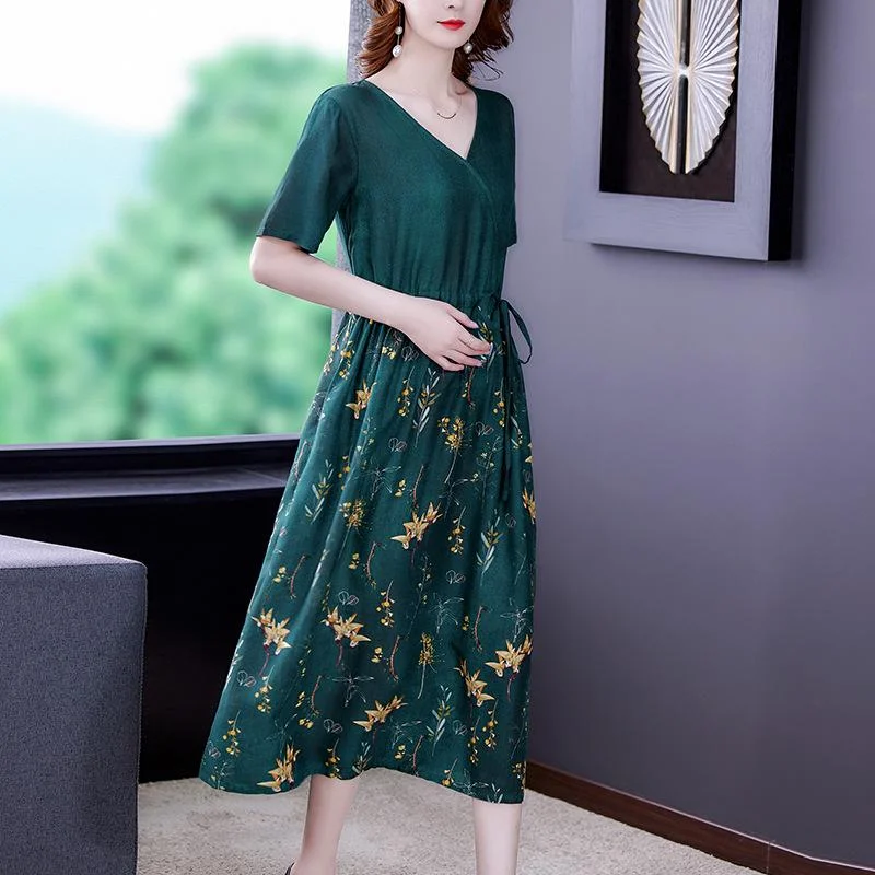 Contrasting color v-neck long dress