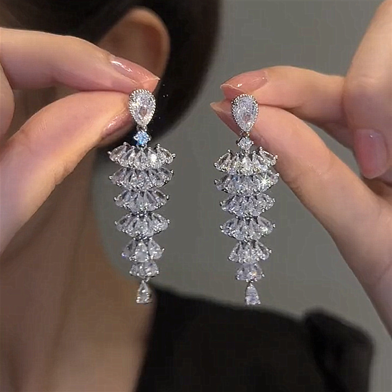 Mature Women Sparkling Zircon Christmas Tree Drop Earrings