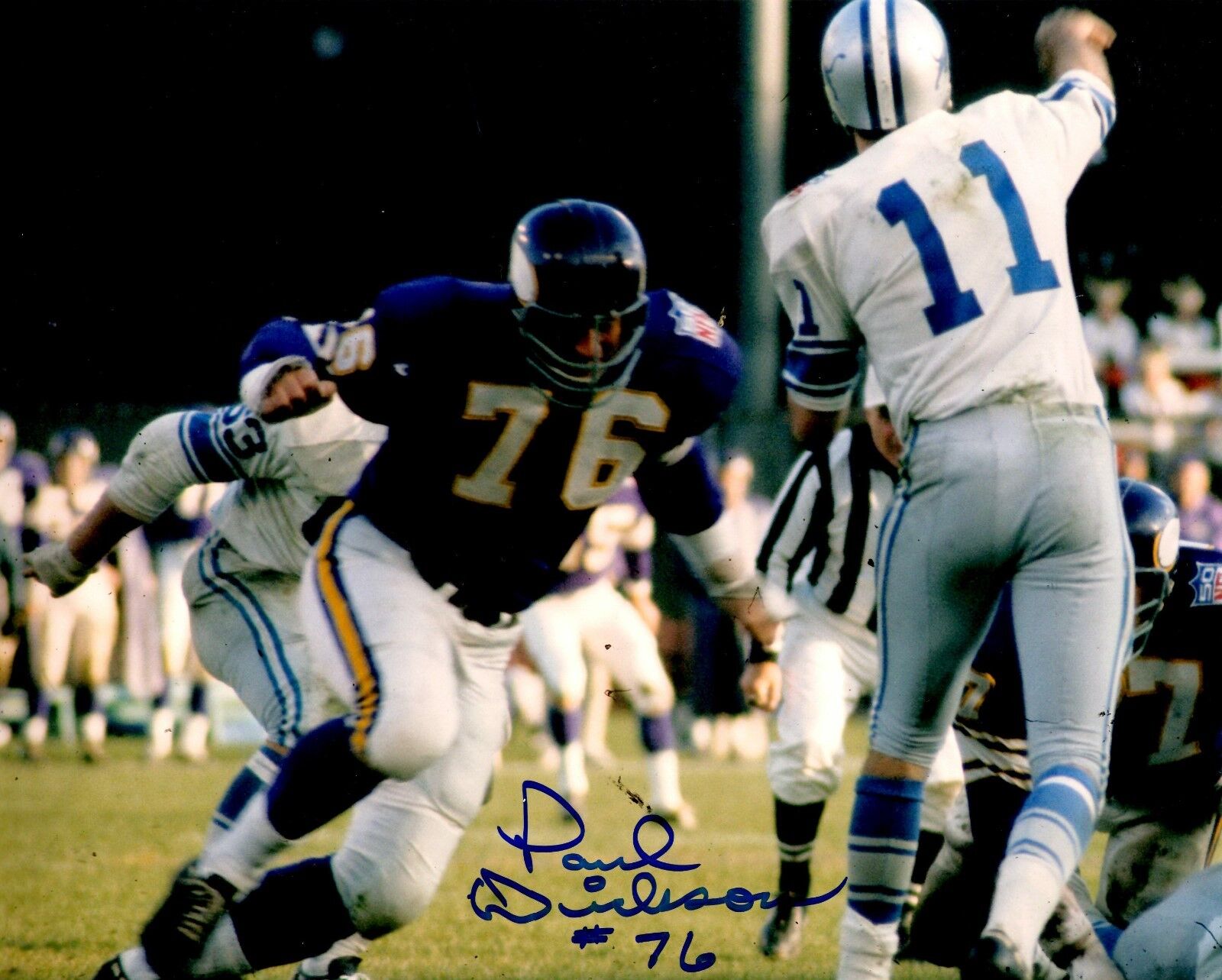 Signed 8x10 PAUL DICKSON Minnesota Vikings Autographed Photo Poster painting - w/COA