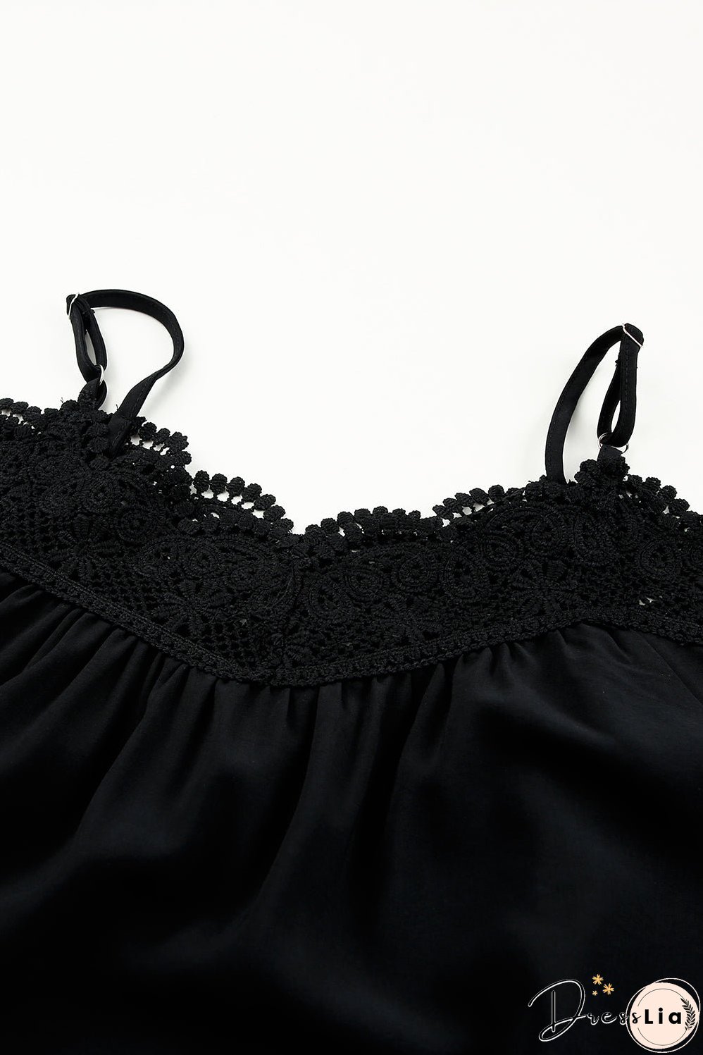 Crochet Neckline Off-shoulder Top