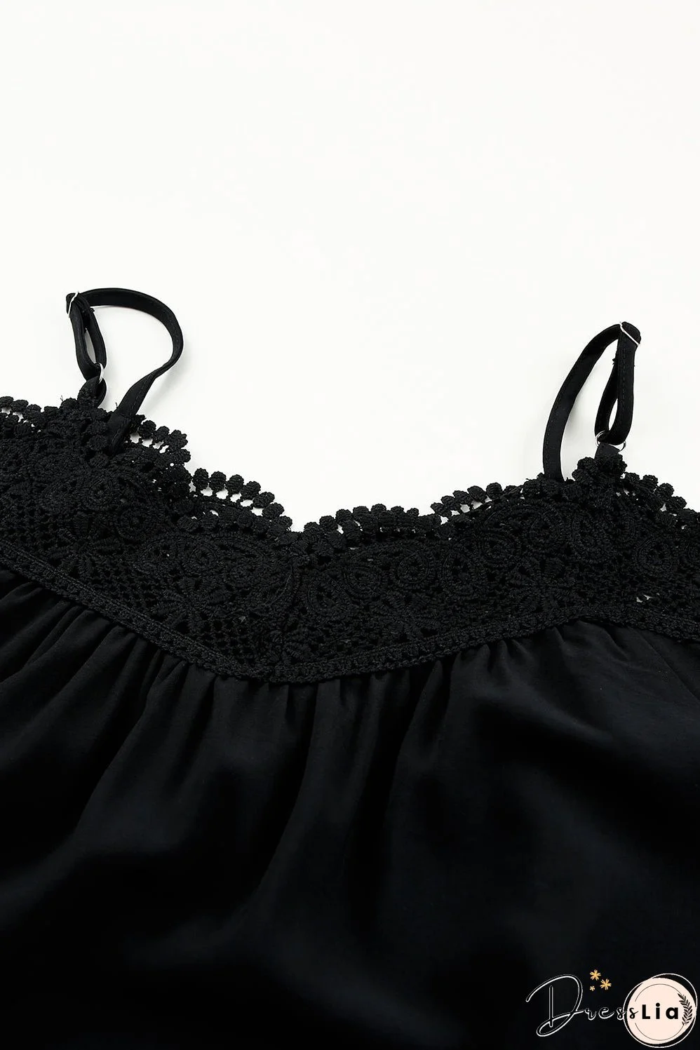 Crochet Neckline Off-shoulder Top