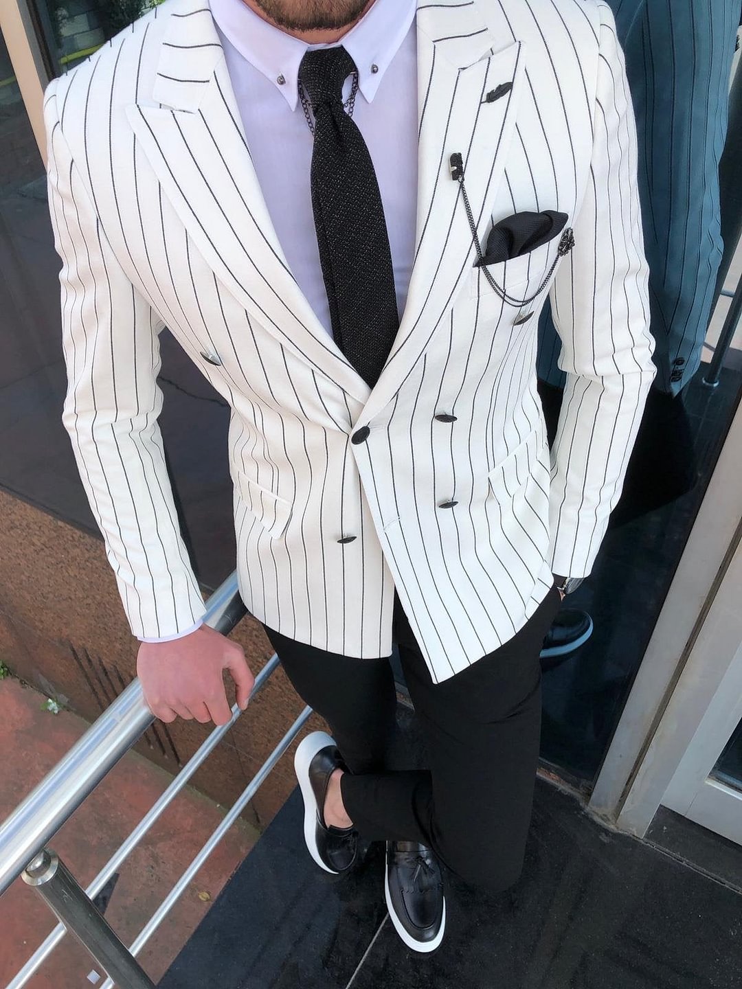 Stenos Slim-Fit Double Breasted Blazer in White
