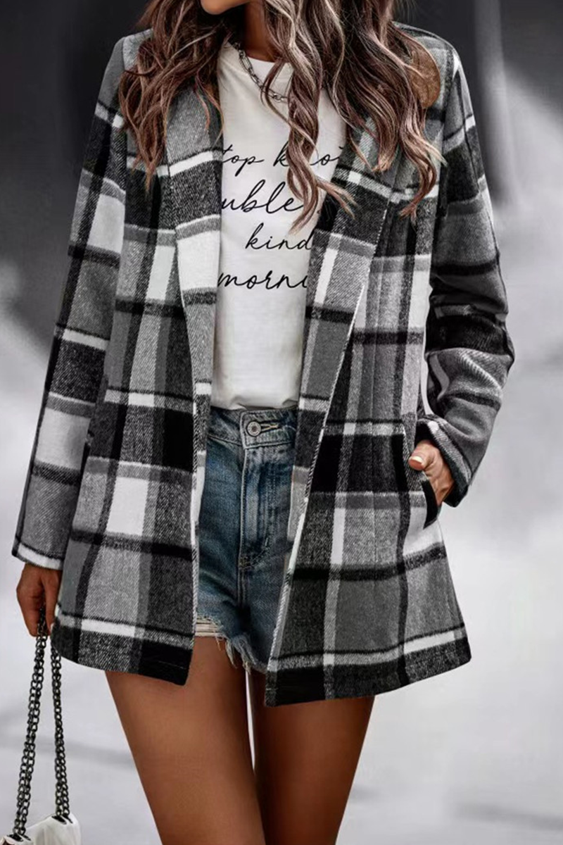 Fashion Plaid Patchwork Turndown Collar Outerwear
