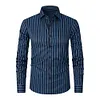 Camicia a righe da uomo casual e versatile