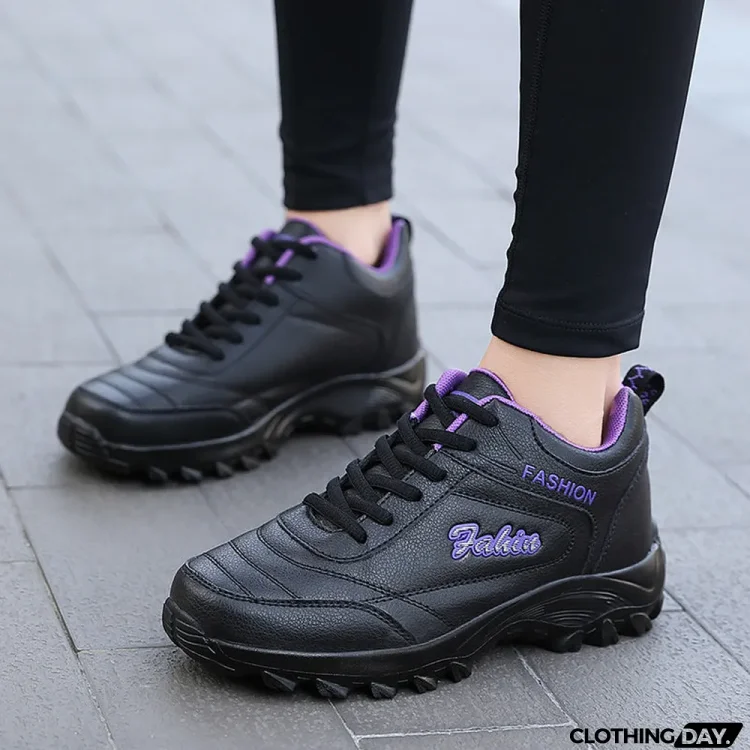 Women's Casual Round Toe Leather Sneakers