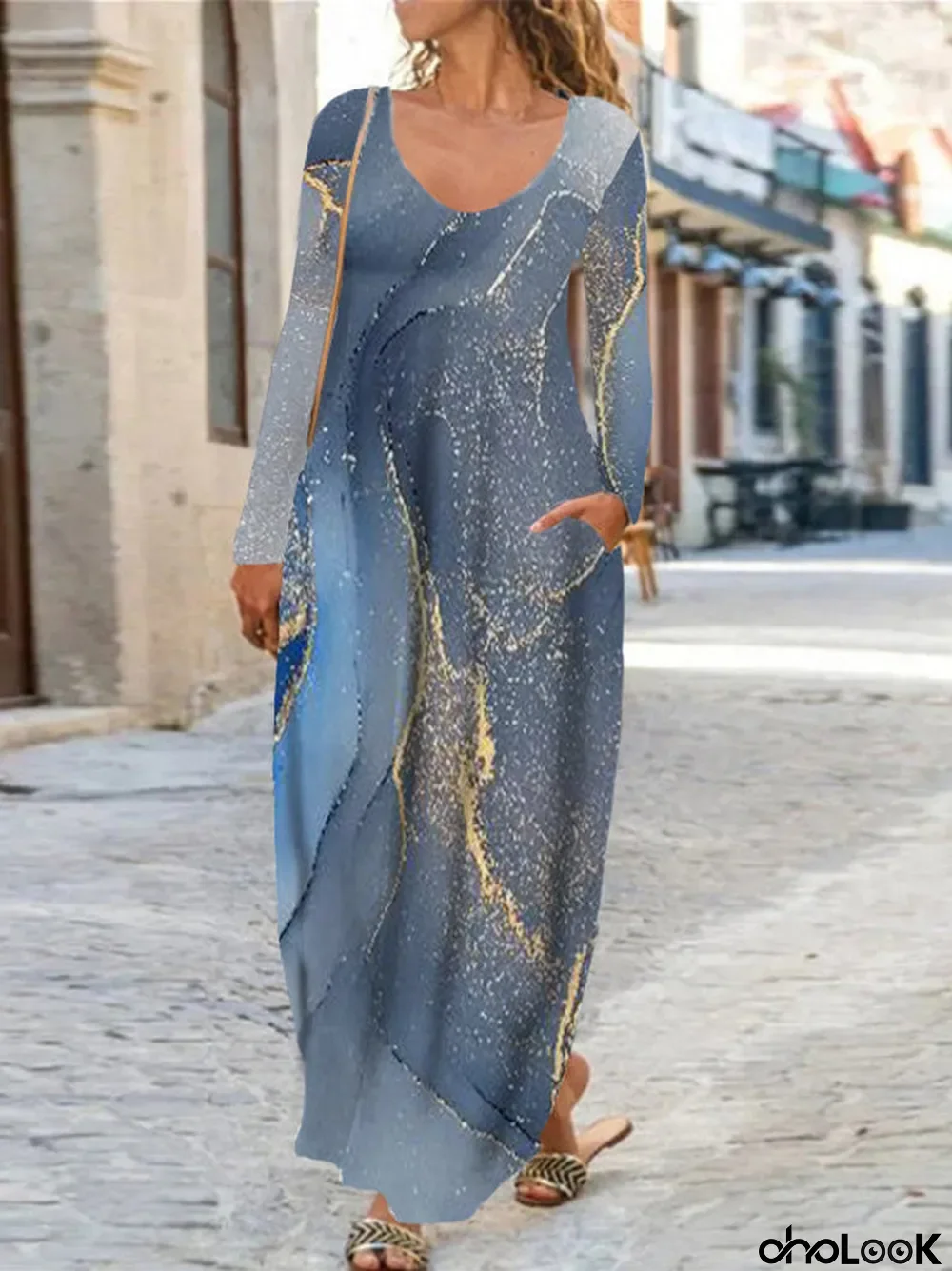 Women's Long Sleeve Scoop Neck Graphic Maxi Dress