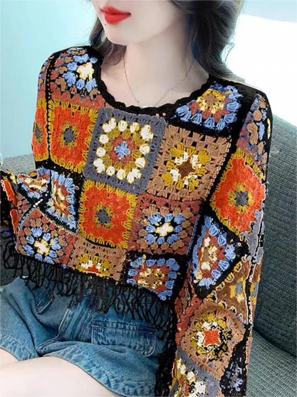 Tops Crochet Tasseled And Embroidered With Round-Neck