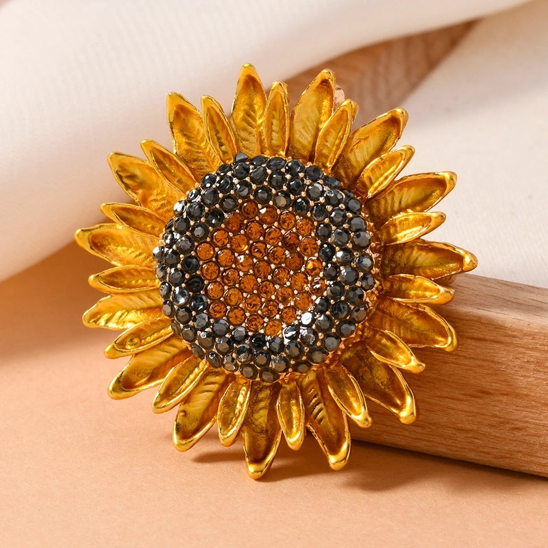 Elegant Geometric Sunflower Alloy Inlay Rhinestones Pearl Women’s Brooches 1 Piece