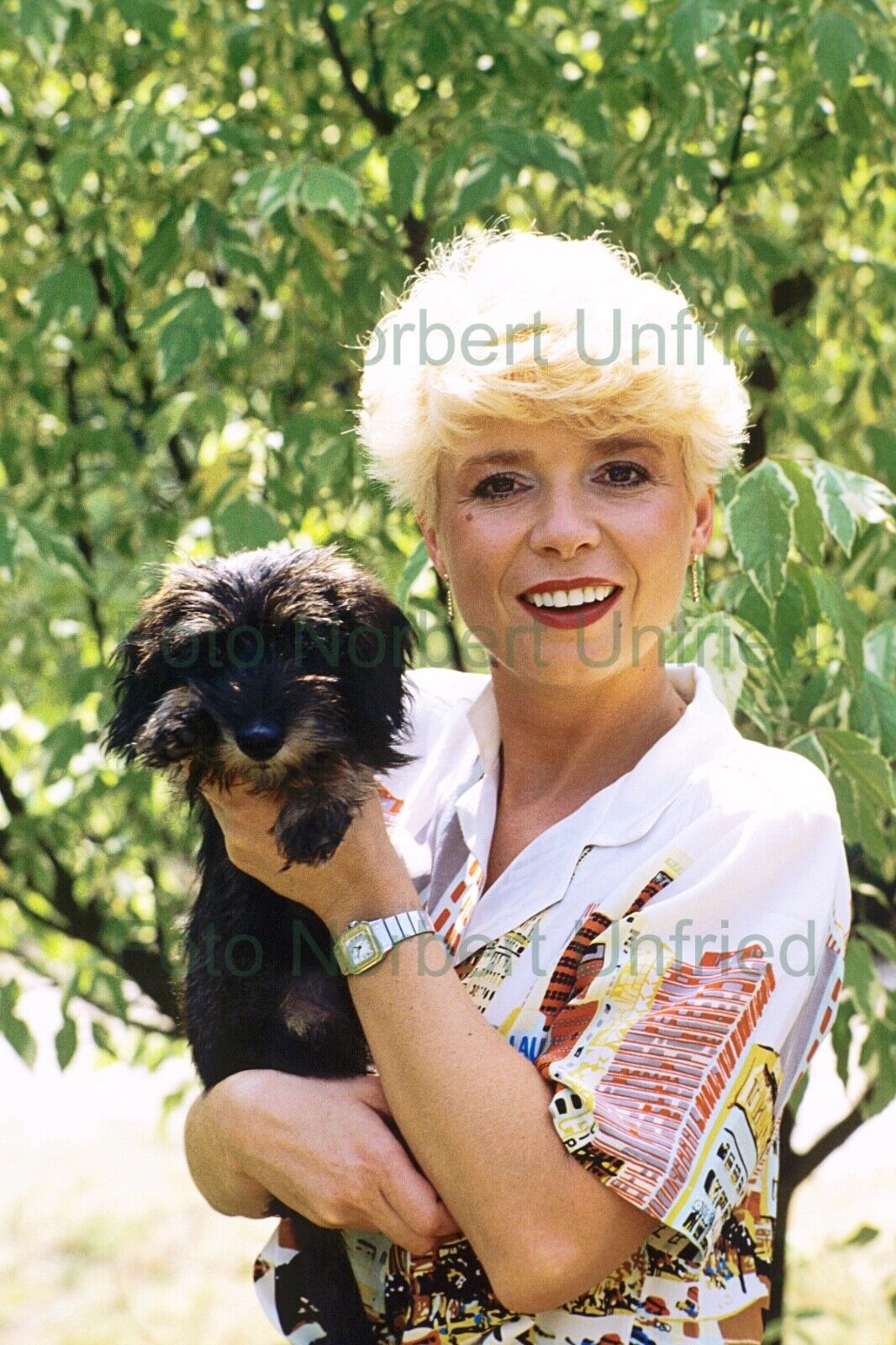 Ingrid Steeger With Dog - Photo Poster painting 20 X 30 CM Without Autograph (Nr 2-7