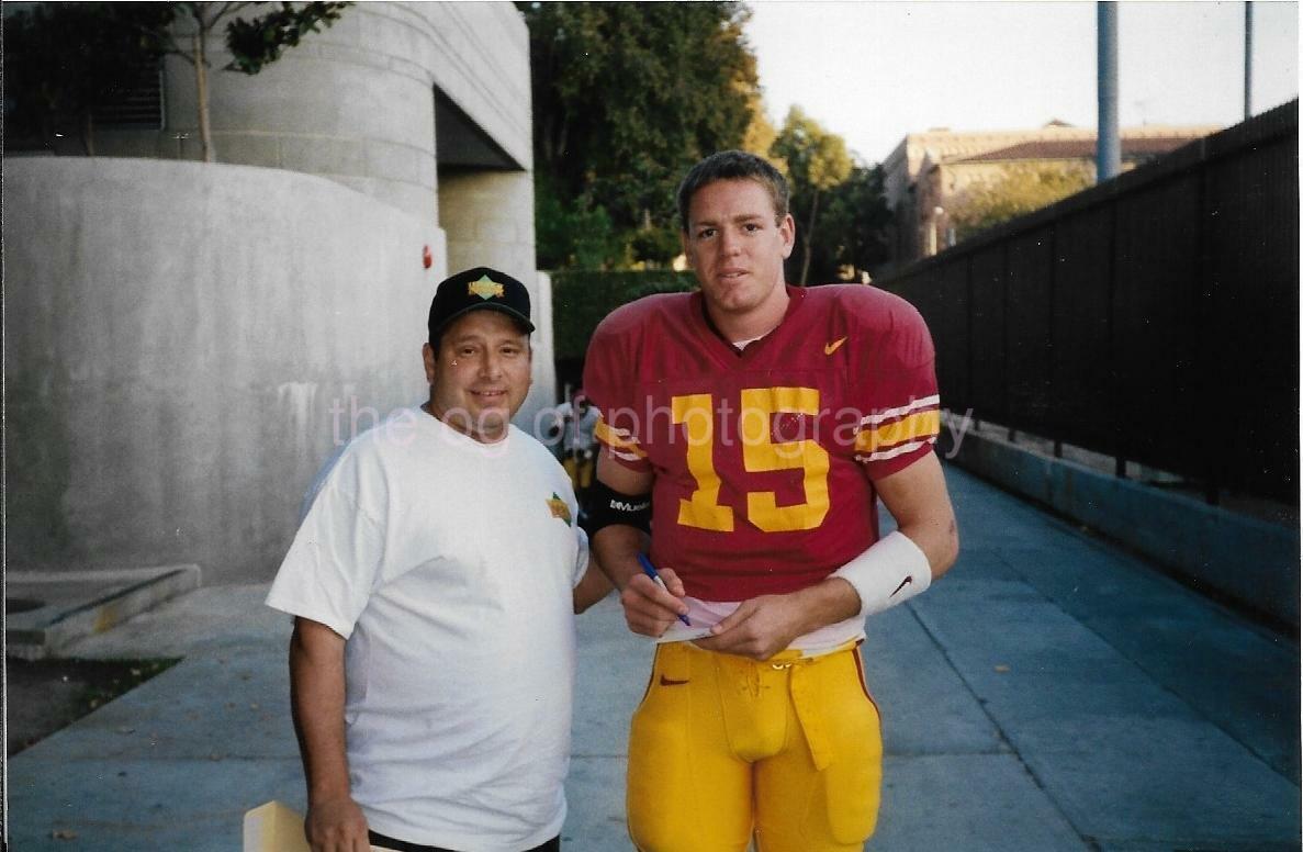 FOUND Photo Poster painting Color YOUNG CARSON PALMER Original USC FOOTBALL And Fan 112 5 M