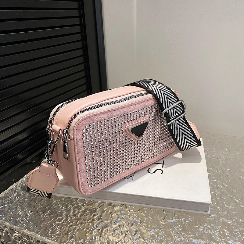 Women’s Small All Seasons Pu Leather Solid Color Classic Style Square Zipper Shoulder Bag