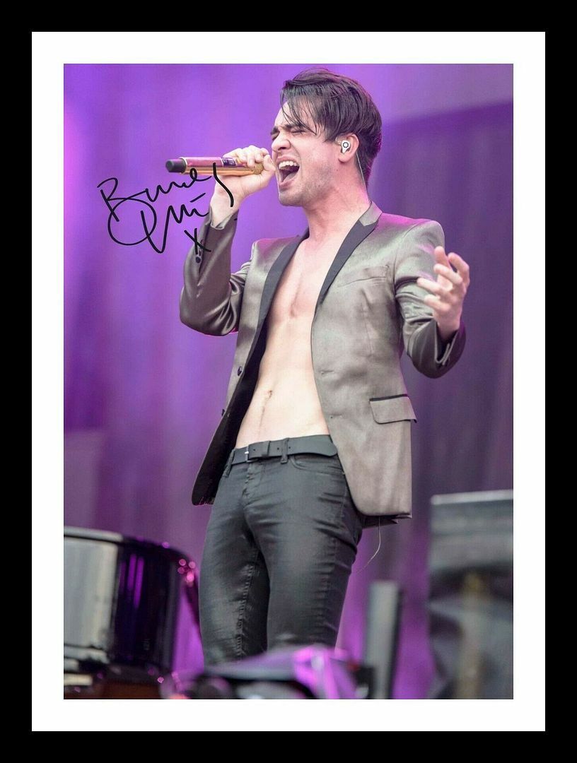 Brendan Urie - Panic At The Disco Autograph Signed & Framed Photo Poster painting 2