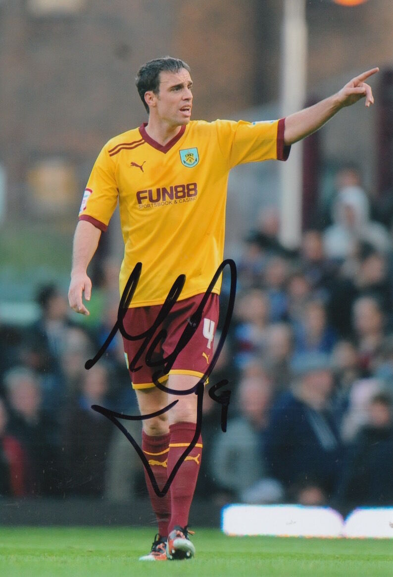 BURNLEY HAND SIGNED MICHAEL DUFF 6X4 Photo Poster painting 3.