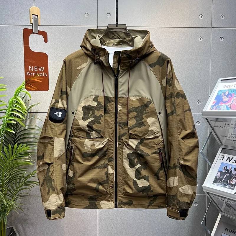 Men's Camouflage Windproof Hooded Jacket