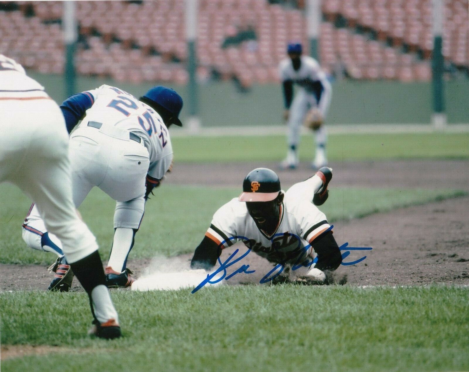 BILL NORTH SAN FRANCISCO GIANTS ACTION SIGNED 8x10