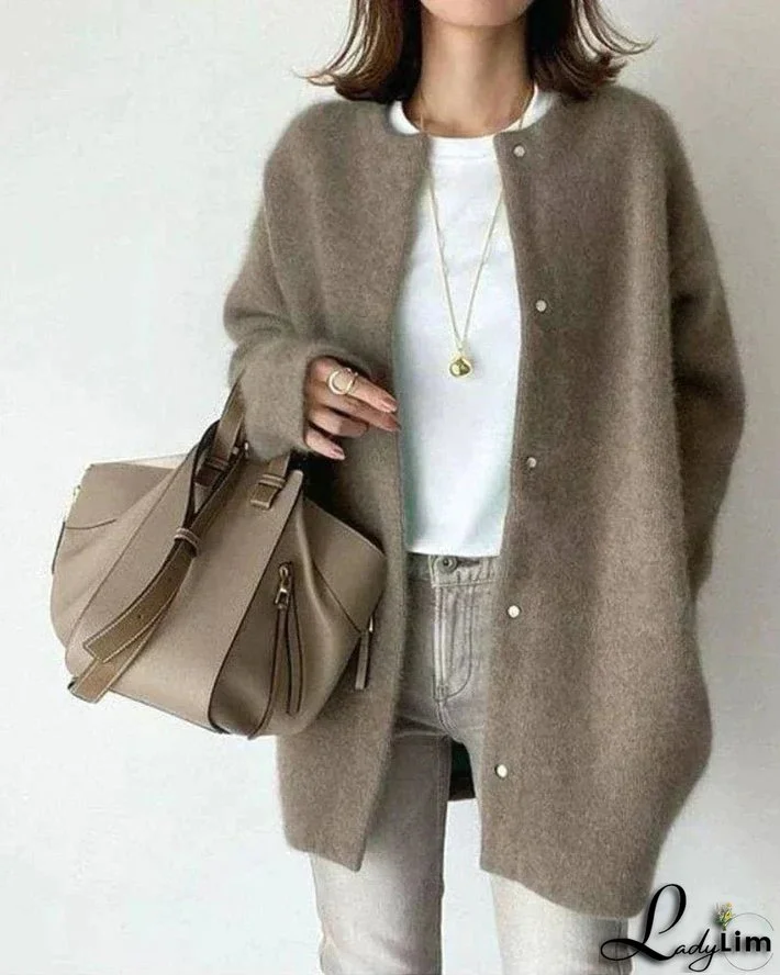 Elegant and Casual Cardigan