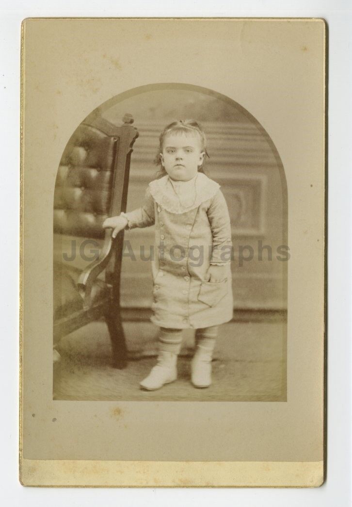 19th Century Young Girl - Pittsfield, NH - H.W. Osgood Cabinet Card Photo Poster paintinggraph