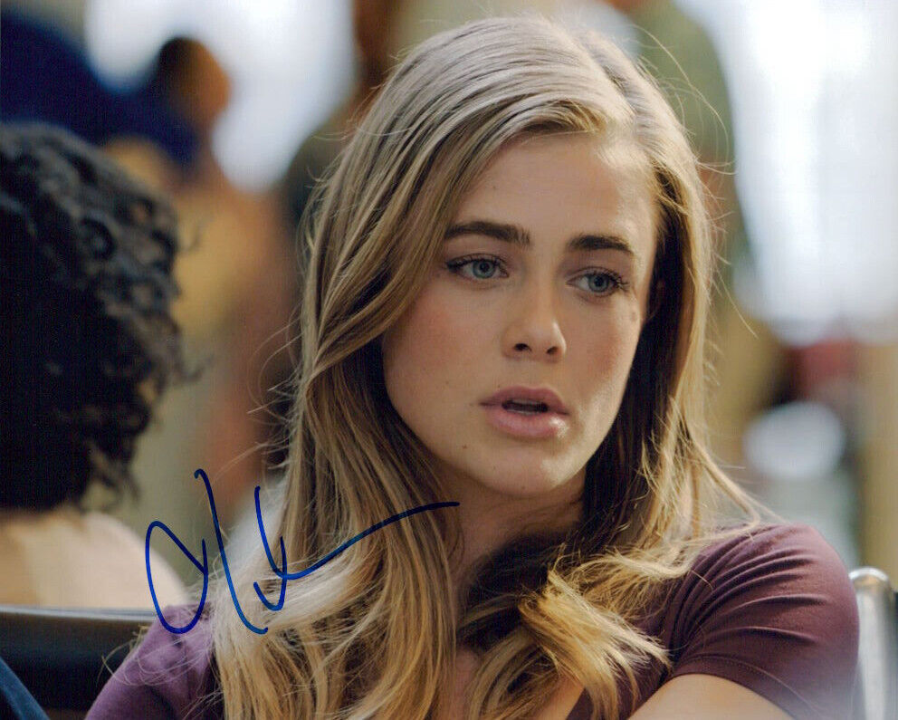 Melissa Roxburgh (Manifest) signed authentic 8x10 Photo Poster painting COA