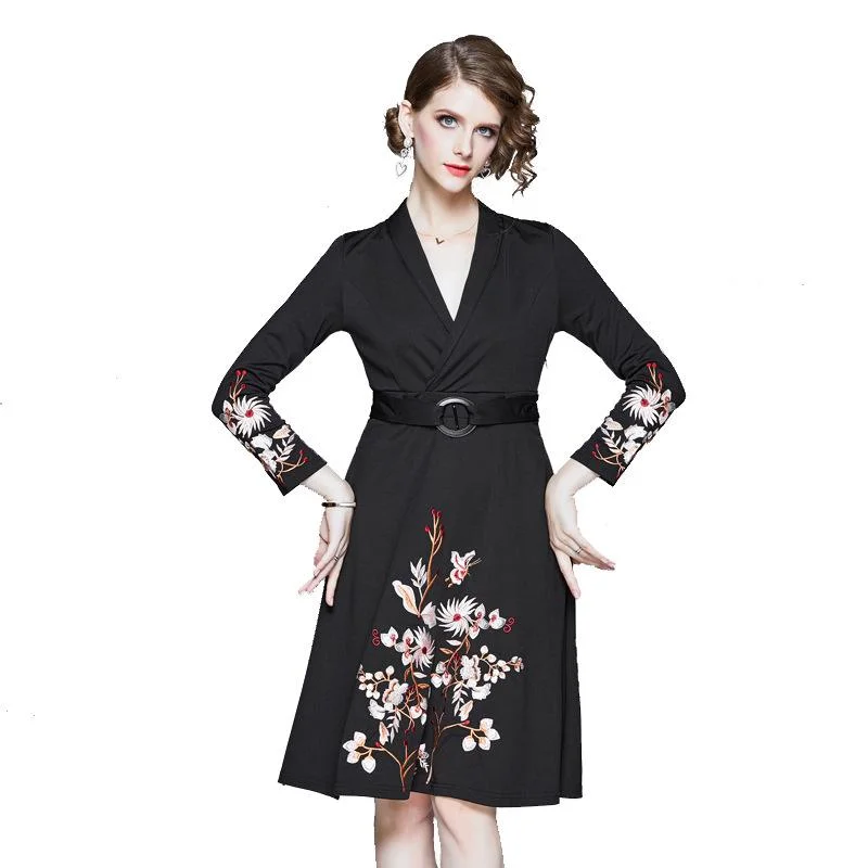 V-neck embroidered noble temperament A-line dress