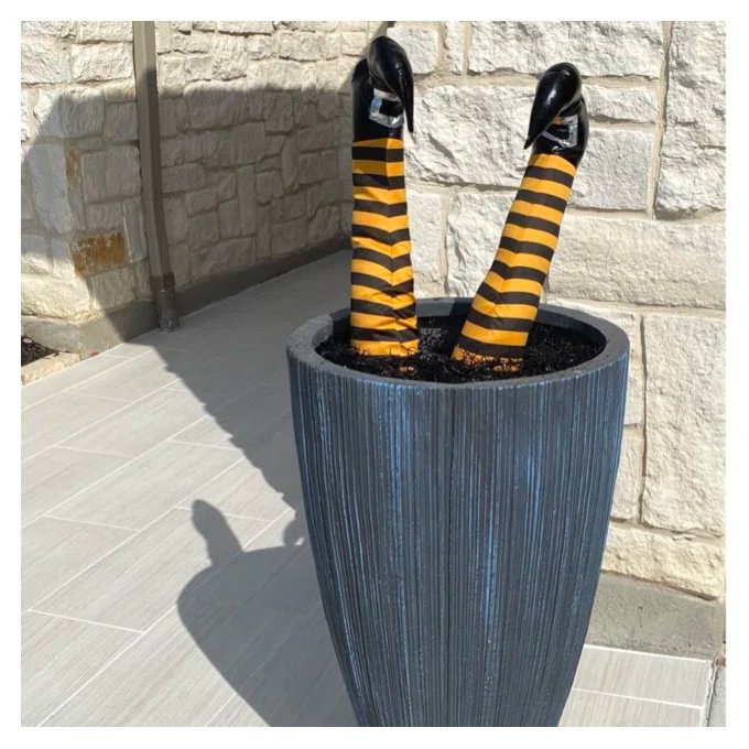 Halloween Witch Leg Figurine (Set of 2)