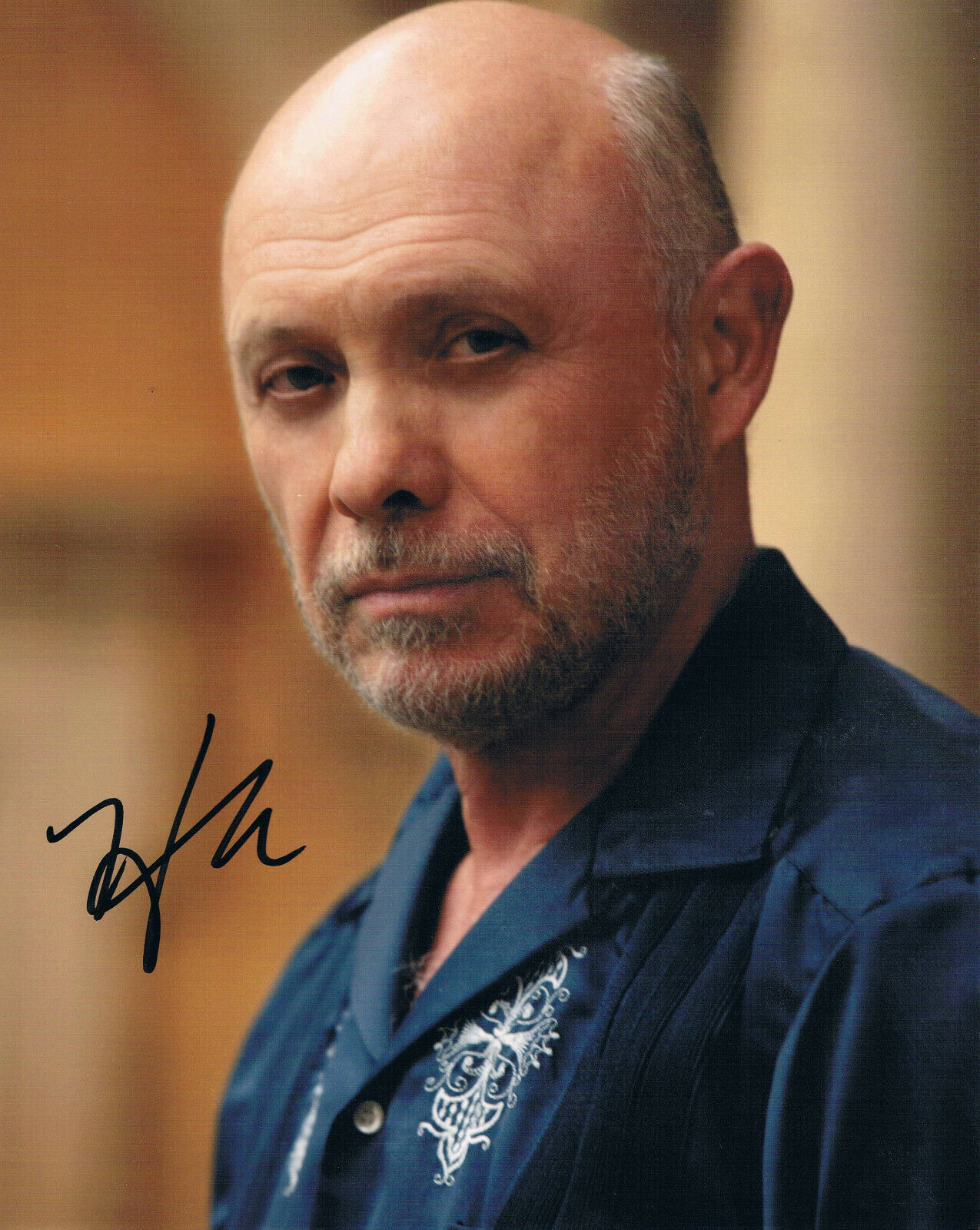 Héctor Elizondo 1936- genuine autograph Photo Poster painting 8x10