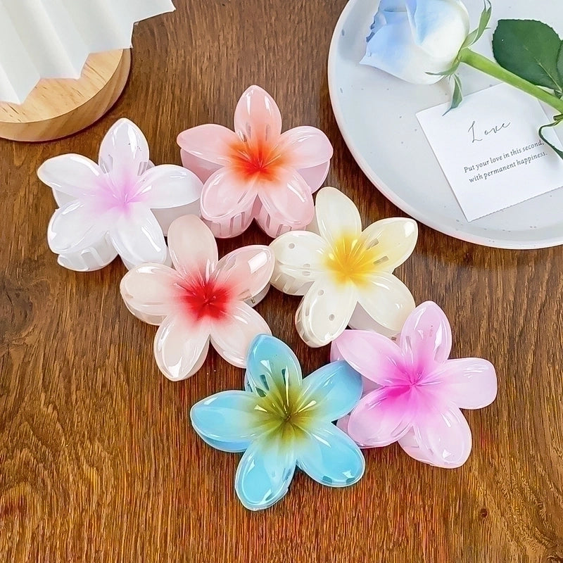 Minimalist Flower Plastic Resin Hair Claws