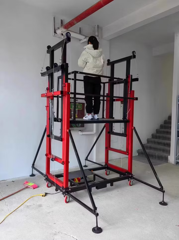 Year-End PromotionFoldable Electric Lift Scaffolding (Load 500Kg)
